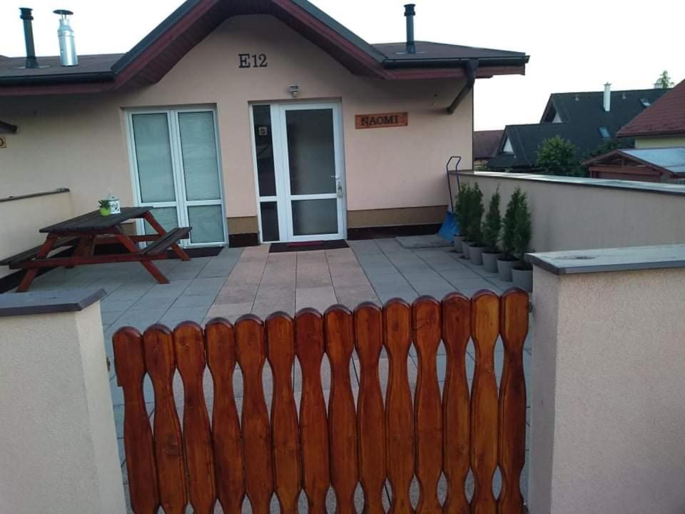 Apartman Naomi E12 Nová Lesná Kültér fotó